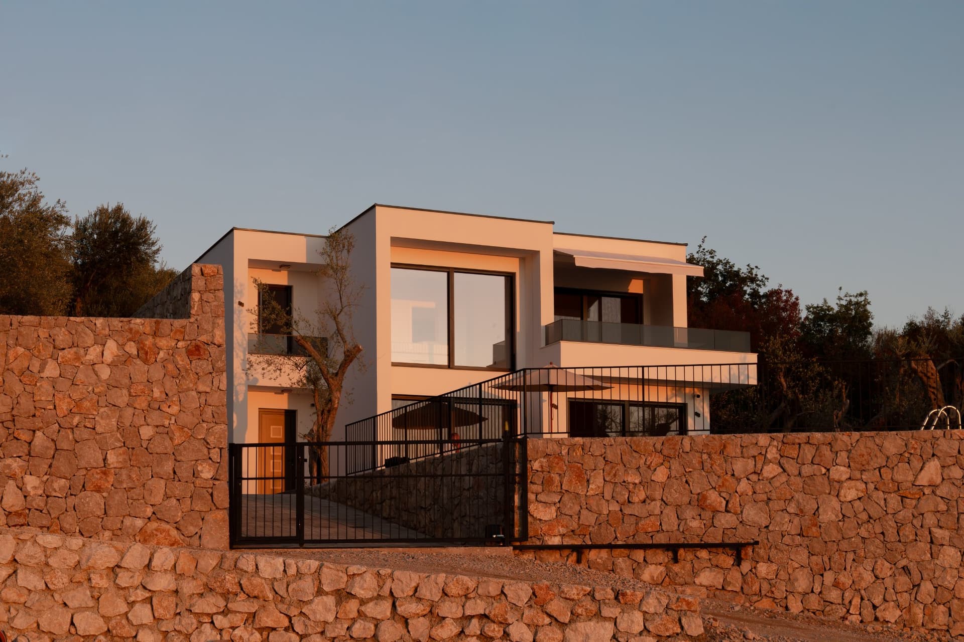 IDAA Studio, rad 3